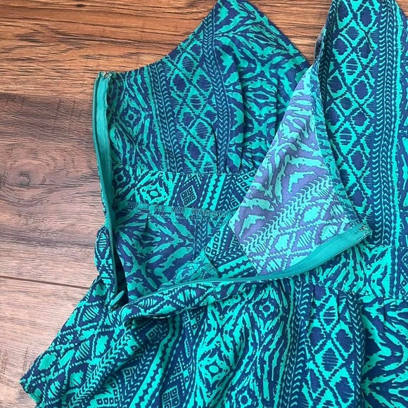 American Eagle Strappy Babydoll Top Geometric Blue Green Summer Festival‎ Small - Picture 6 of 7